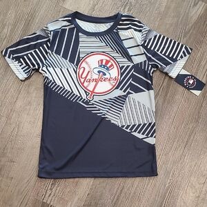 MLB Mew York Yankees Navy and White Kids Short Sleeve Tee